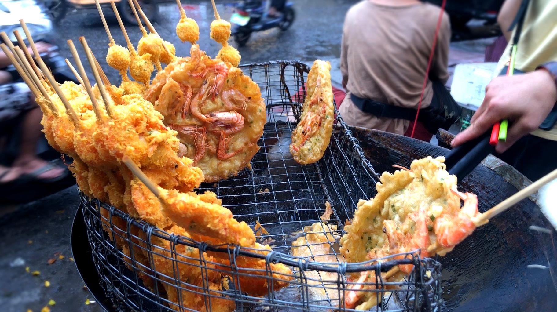 AFC脏队!悉尼球员在踢人 33岁的申花门将被人踩了两脚‘IM电竞官网’(图1) IM电竞