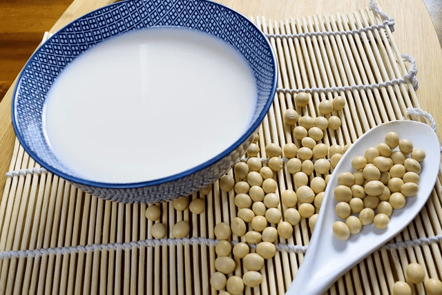 ‘IM电竞’
1岁宝宝不能喝纯牛奶?这些工具更不能吃!(图6) ‘IM电竞’
1岁宝宝不能喝纯牛奶?这些工具更不能吃!(图6)