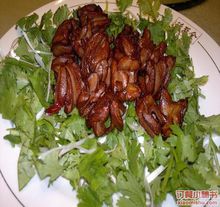 IM电竞官网:乌克兰扎波罗热州爆发猪瘟疫情(图1) IM电竞官网