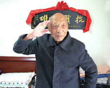 IM电竞平台:
特鲁姆普5-0速胜 希金斯4小时苦战晋级 2019斯诺克中锦赛16强出炉(图3) IM电竞平台